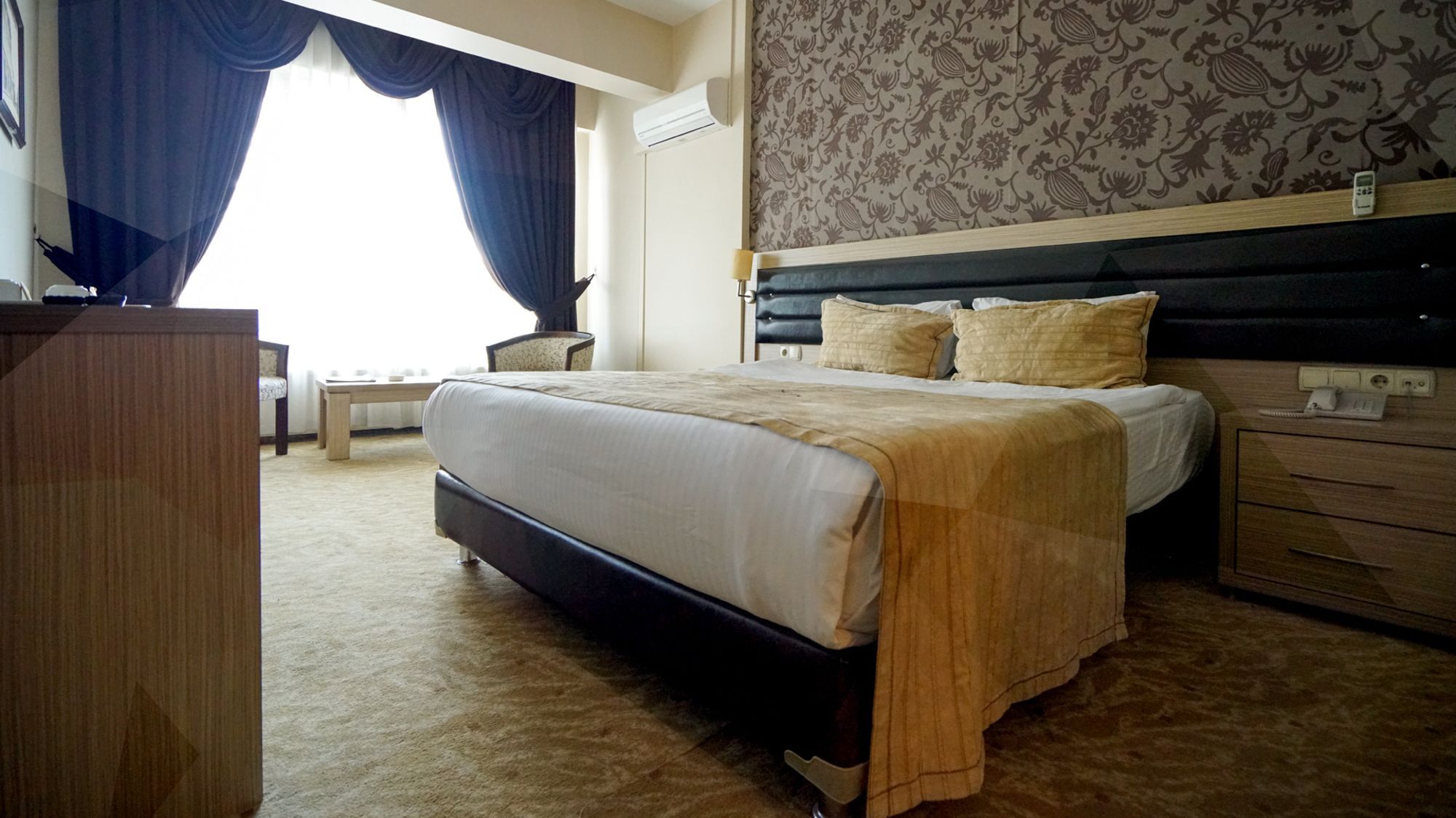 Es Albatros Hotel Eskisehir Exterior photo